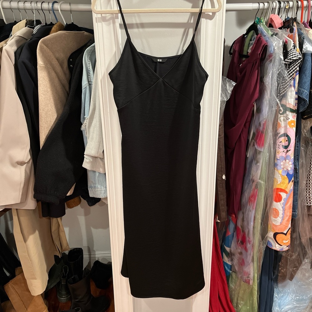 Uniqlo Black satin Midi Dress